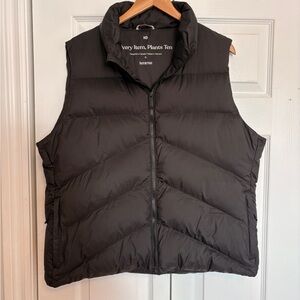 Tentree Black Puffer Vest